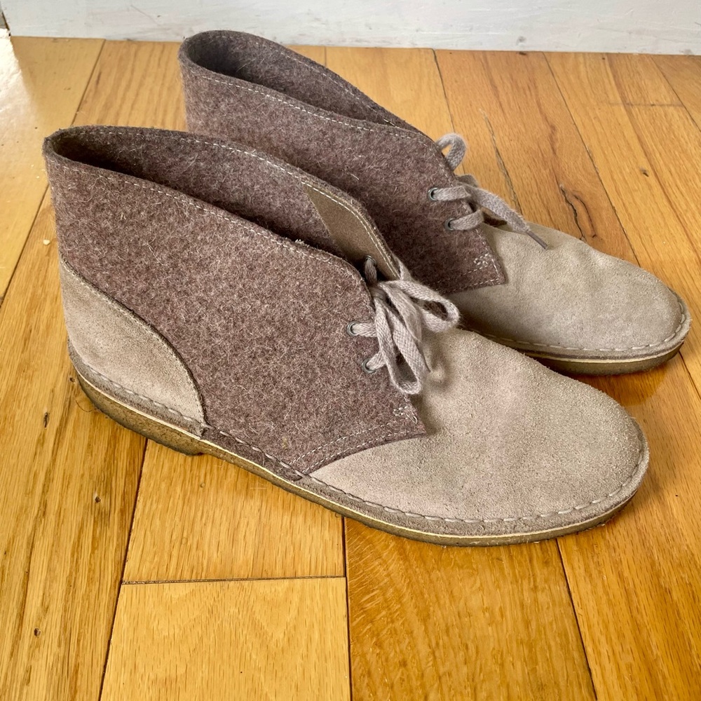 Men’s Clark’s Desert Boots Grey Suede and Felt Size 10 - 26110028